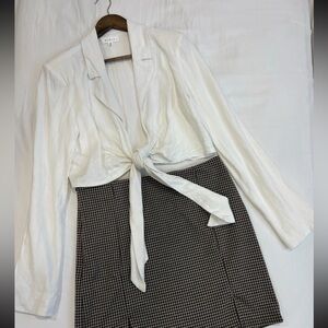 Mable Anthropologie Tie Front Cropped Blouse Cream Cottagecore/ beach vibes top